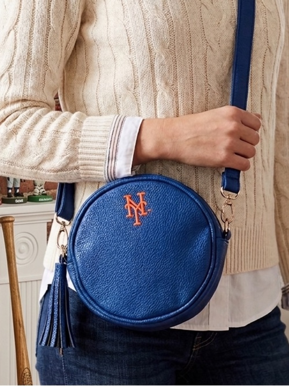 New York Mets Blue Round Crossbody Bag with Tassel - NWOT